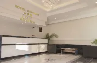 Goldhan Hotel - 3 Sao