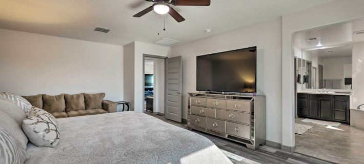 San Tan Valley Gem w/ Private Pool & Hot Tub! Hotels in Pinal County