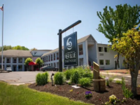 Pier Blue Inn Old Saybrook - Essex Hotels in Old Saybrook