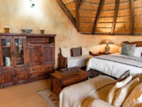 Hotel Nomad Belvedere Lodge โรงแรมในมิดแรนด์