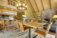 Lake Arrowhead Family Home w/ Game Room - موقف سيارات