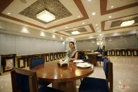 بلو دياموندز إن - موقف سيارات