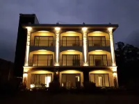 Chulu Manor Hotel Hotels near Qingjing Farm