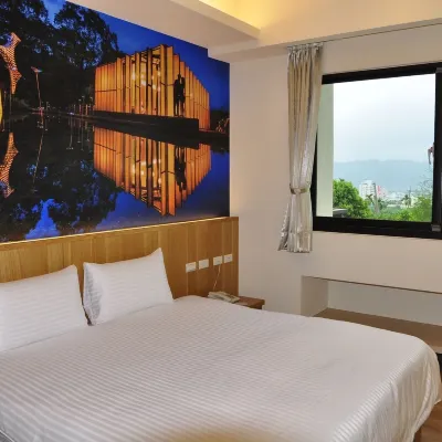 One City One Vacation Farm Hotels near Lantian Academy