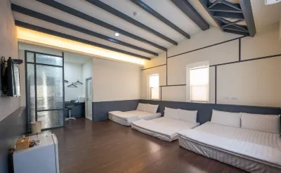 Yuanjyuge B&B Các khách sạn gần White Lighthouse