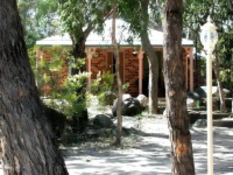 Honeysuckle Cottages