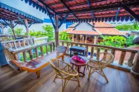 Moloppor Villa Hotels in Banan