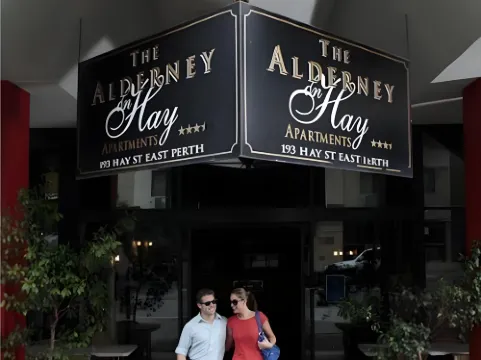 Starwest Apartments Alderney on Hay