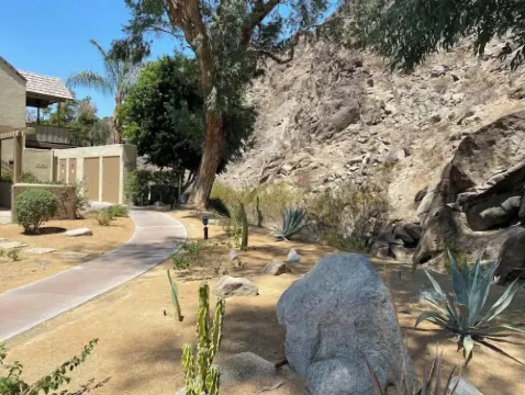 Indian Wells Lux Bungalow Desert Views, Golf, Tennis & Coachella and Stagecoach Hotels in Indian Wells