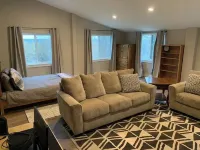 South Skagit Valley Studio Hotel dekat Little Mountain Park