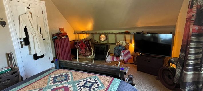 Secrets on Main Bed & Breakfast Hotels in Cheboygan County