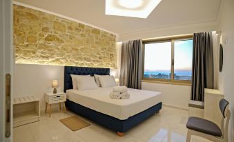 Koukis Villa with Sea View