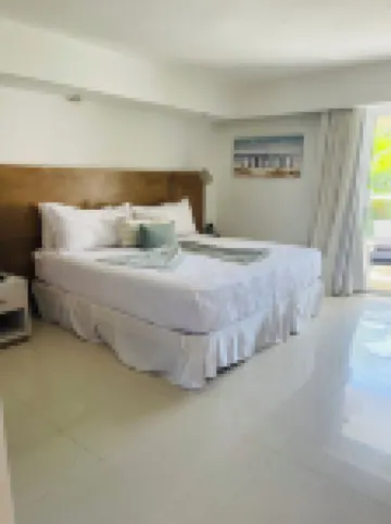 Playa Dorada King Bed Beachfront فنادق في 