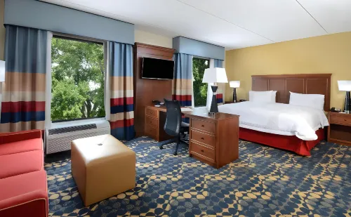 Hampton Inn & Suites Lynchburg Hotels in Campbell County