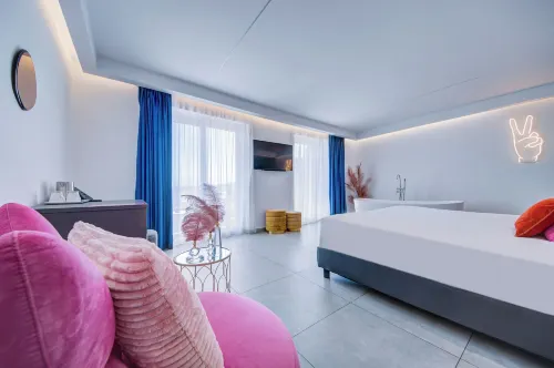 Flamingo Hotel Malta Hotels in San Ġiljan
