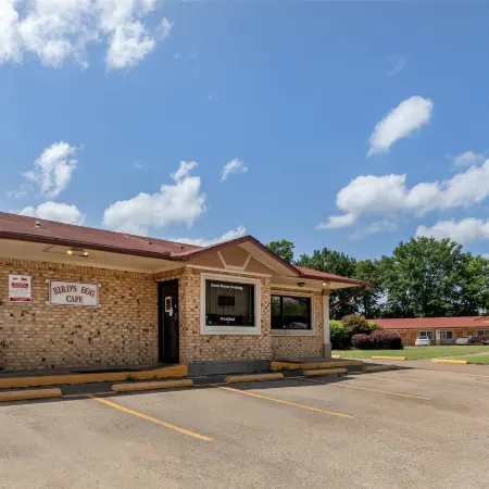 Best Western Palestine Inn