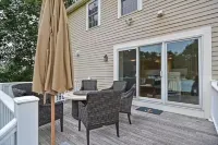 Seaside Solstice HOT TUB, SAUNA 4 Bedroom