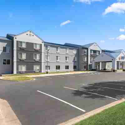 Comfort Inn & Suites Olathe - Kansas City Hotel Exterior