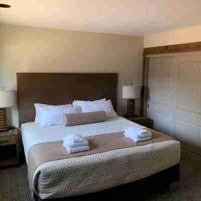 The Pines at Sunriver Rooms