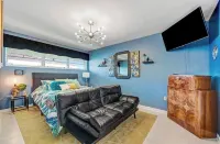 No.162 - Eclectic designer MCM canal-front home blocks from beach, sun, and fun!