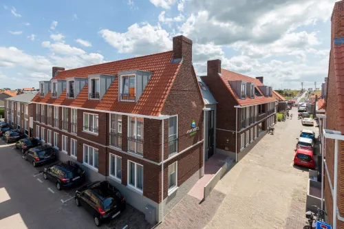 Lush Apartment in Zoutelande Near Beach