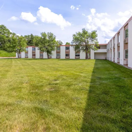 Baymont by Wyndham Jamestown Conference Center & Water Park