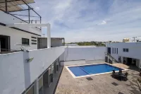 Coyula Getaway Relax, Fun & Private Pool