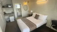 Bristol Motel فنادق في أبر هوت سيتي