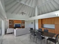 Breezy, eco-friendly, with pool and lagoon view