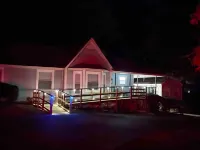 Sweet Home Lodge at Rainbows End