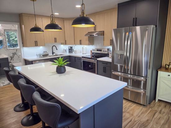 Modern 2-Bedroom 2-Bath Home with Stunning Views