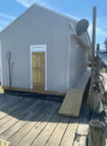 Blue crab house boat,Wi-Fi,Ice machine,sleeps 8,perfect place to fish