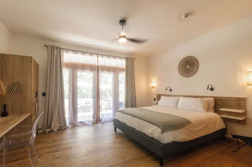 S Boutique Hotel