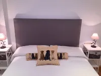 Modernist house with Wi-fi in Sagunto (Valencia) Hotels in Camp de Morvedre