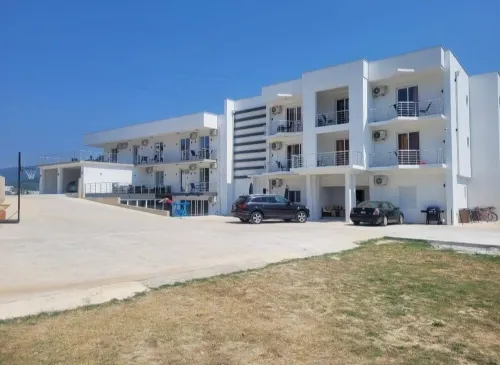 1-bedroom apartment with balcony - Apartments Subashi room 201 Hotels in Gjerana