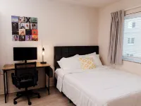 Cozy 1-bedroom Modern Apartment: Central to Raleigh, Durham, Chapel Hill シダー・フォークのホテル