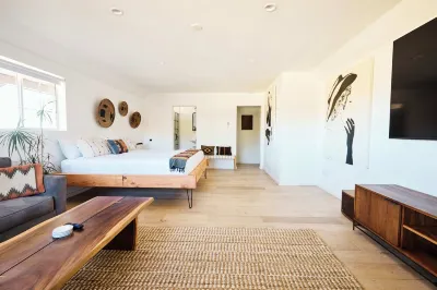 Desert Spa Retreat - Walk to Pappy & Harriet’s Hotels in der Nähe von Pioneertown