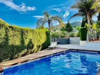 Elegante Casa con Piscina, Sauna, Gimnasio y A/C a 25 km de Barcelona Hotels in Vilassar de Dalt