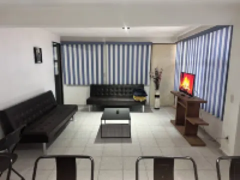 Suite 4|Close to Auto. Mex-Qro.