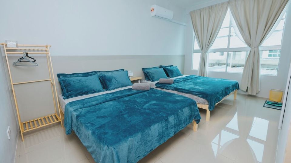 LOT 16 3-bedroom house in peaceful Ranau with WiFi, AC. Enjoy your stay