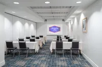 Hampton Inn Philadelphia Center City-Convention Center - Business
