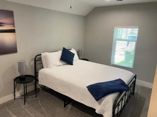 Unique Apartment above Lake Time Brewery in Downtown Clear Lake