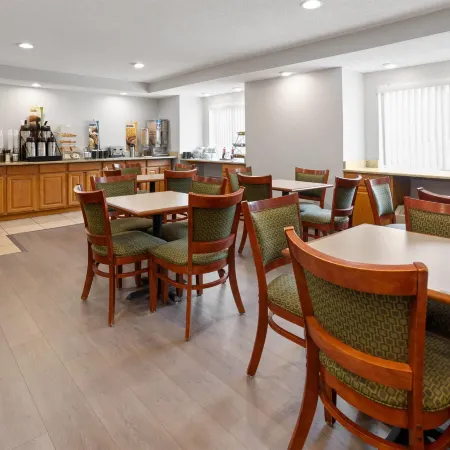 Microtel Inn by Wyndham Albany Airport