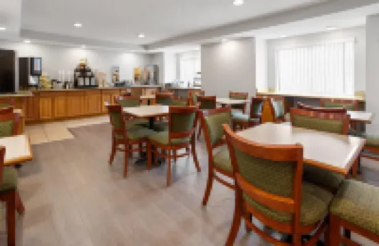 Microtel Inn by Wyndham Albany Airport