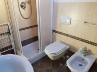 Two-Room Apartment 20 Meters from the Sea with Elevator, Parking Space and Wifi