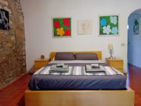 Suite in Tuscan farmhouse between Florence and Arezzo with wifi and pool Hotel di Castelfranco Piandiscò