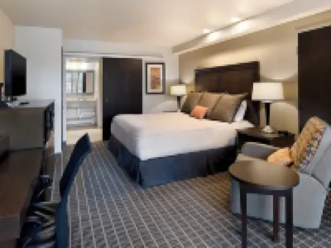 Aspen Select Hotels in Rochester