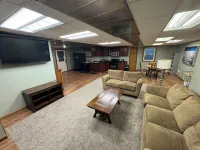 Private Apartment Sleeps 6+, Capital Region near everything! Hotels in Bethlehem