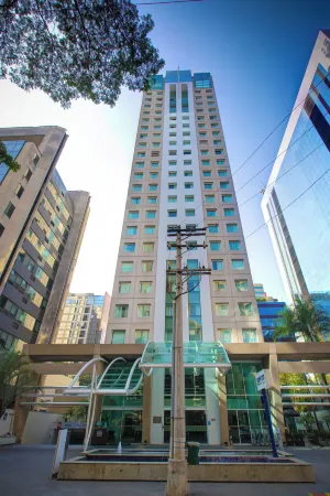 Park Inn by Radisson Berrini Отели рядом с достопримечательностью «Octavio Frias de Oliveira Bridge»