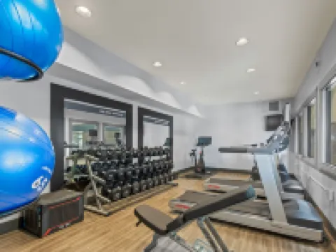 希爾頓歡朋套房酒店-格里利 格里利酒店